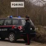 Forino, gli sequestrano Auto senza assicurazione: proprietario la taglia a pezzi!