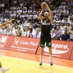 Avellino espugna Reggio grazie a Leunen: 3-0 e semifinale