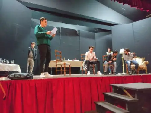 Scuola e Teatro: Gli studenti del Liceo Mancini mettono in scena Shakespeare