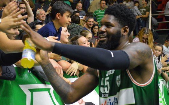 La Scandone batte Caserta ed è matematicamente terza