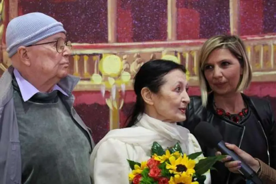 Successo a Montoro per la presenza di Carla Fracci, accolta dai giovanissimi ballerini dell’Academy Dance