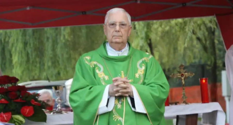 E' morto Mons. Luigi Barbarito, arcivescovo