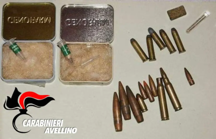 Montoro, droga e munizioni da guerra nel garage: arrestato 40enne