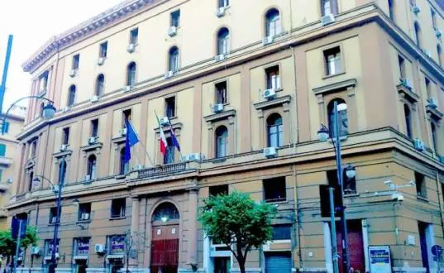 Campania, riciclo e riuso dei rifiuti, via alla campagna nelle scuole