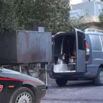 Montoro, 40enne tenta di rubare una cucina da un albergo usando un muletto!