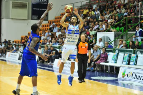 Scandone, pronto il colpo da 90: per Logan trattativa ormai definita