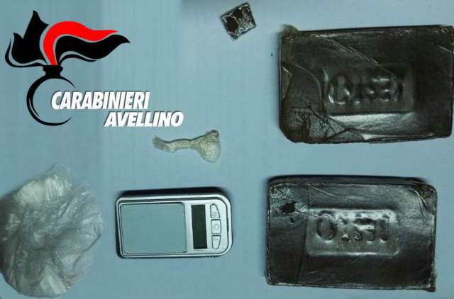 Lotta alla droga in Irpinia: tre arresti e sequestro di Cocaina e Hashish