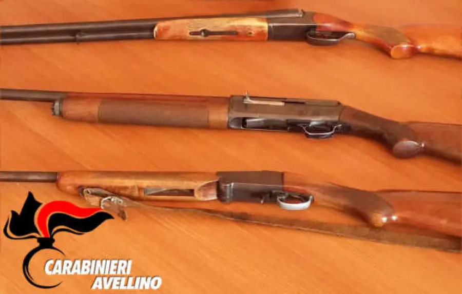 Monteforte Irpino, deteneva illegalmente due fucili, 60enne nei guai