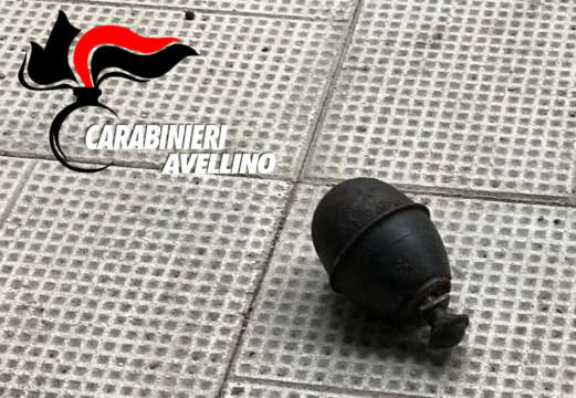 Avellino, nasconde Bomba a Mano ad alto potenziale esplosivo: Arrestato