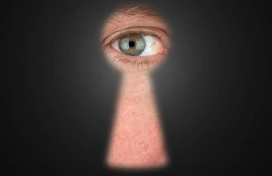 Solofra, non accetta il rifiuto e stalkerizza l'ex moglie: Arrestato 40 enne