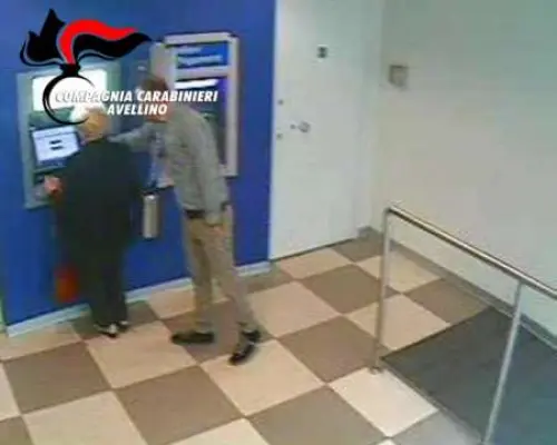 Avellino, si finge avvocato e truffa anziana: Arrestato 42enne, si cercano i complici