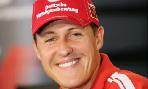 Michael Schumacher, tre anni fa il terribile incidente. Non mollare!