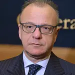 Avellino, Gianfranco Rotondi contestato dai precari scuola