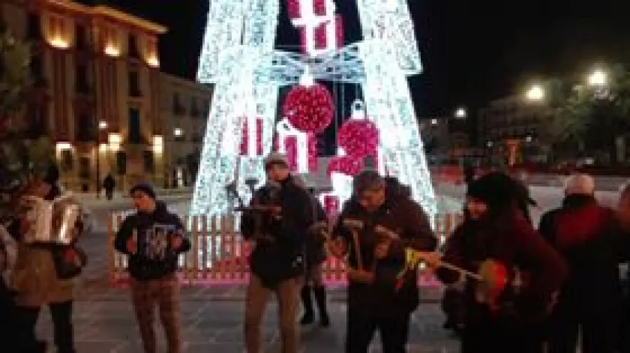 Avellino, l’albero di Natale di piazza Libertà su Tg 2