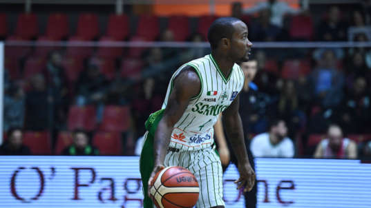 Scandone: vittoria agevole in Champions League, 85-61 al Mega Leaks