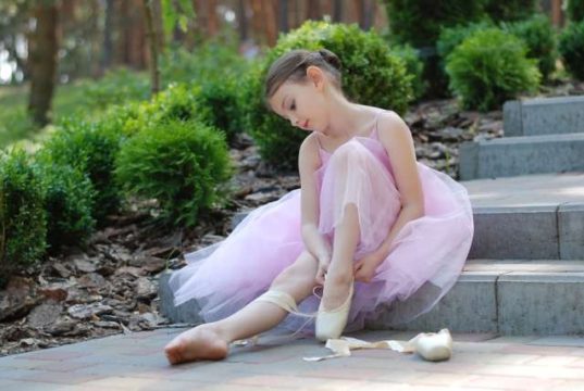 Come iniziare la danza: punta, mezzapunta, soletta intera o spezzata?